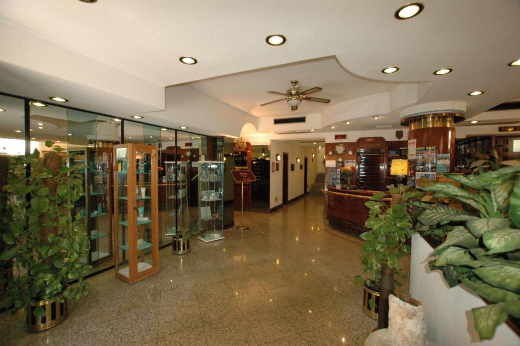 Hotel Crystal Portoferraio Exterior foto